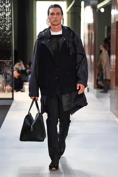 Look 55